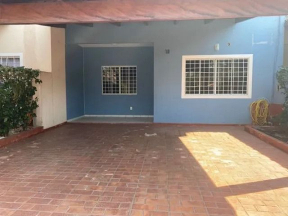 Imagem Sobrado com 3 Quartos à Venda, 170 m² em Cidade Alta - Cuiabá Imagem Sobrado com 3 Quartos à Venda, 170 m² em Cidade Alta - Cuiabá