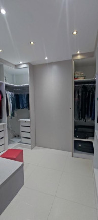 Imagem Casa com 1 Quarto à Venda, 120 m² em Vila Jacuí - São Paulo Imagem Casa com 1 Quarto à Venda, 120 m² em Vila Jacuí - São Paulo