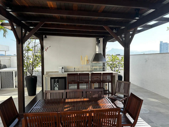 Imagem Apartamento com 3 Quartos à Venda, 135 m² em Centro - Balneário Camboriú Imagem Apartamento com 3 Quartos à Venda, 135 m² em Centro - Balneário Camboriú