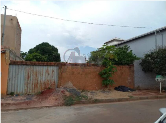 Terreno à Venda, 250 m² em Jardim Primavera - Montes Claros