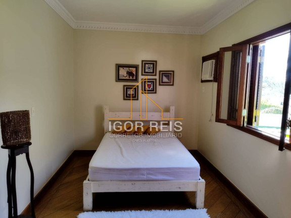 Imagem Casa de Condomínio com 4 Quartos à Venda,  em Campos Dos Goytacazes