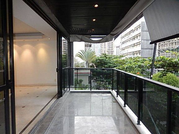 Imagem Apartamento com 22 Quartos à Venda, 208 m² em Leblon - Rio De Janeiro Imagem Apartamento com 22 Quartos à Venda, 208 m² em Leblon - Rio De Janeiro