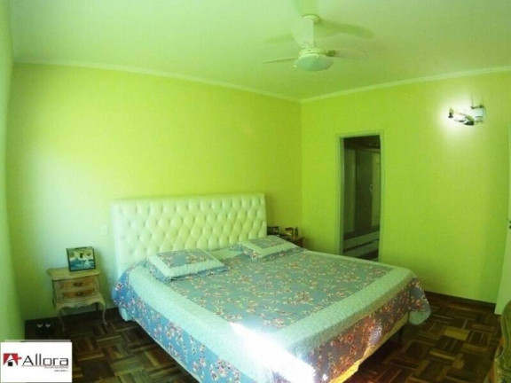 Imagem Casa com 3 Quartos à Venda, 450 m² em Centro - Pouso Alegre Imagem Casa com 3 Quartos à Venda, 450 m² em Centro - Pouso Alegre