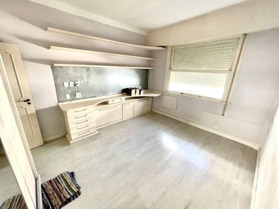 Imagem Apartamento com 4 Quartos à Venda, 250 m² em Copacabana - Rio De Janeiro Imagem Apartamento com 4 Quartos à Venda, 250 m² em Copacabana - Rio De Janeiro