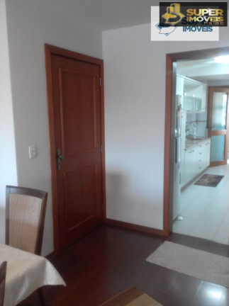 Imagem Apartamento com 3 Quartos à Venda, 110 m² em Centro - Pelotas Imagem Apartamento com 3 Quartos à Venda, 110 m² em Centro - Pelotas