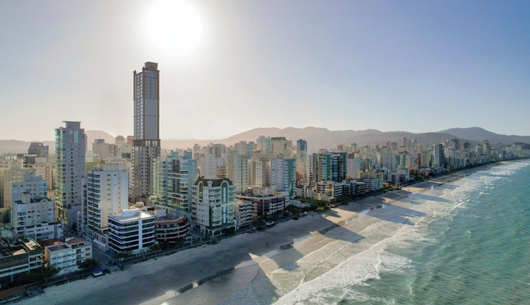 Imagem Apartamento com 4 Quartos à Venda, 185 m² em Meia Praia - Itapema Imagem Apartamento com 4 Quartos à Venda, 185 m² em Meia Praia - Itapema