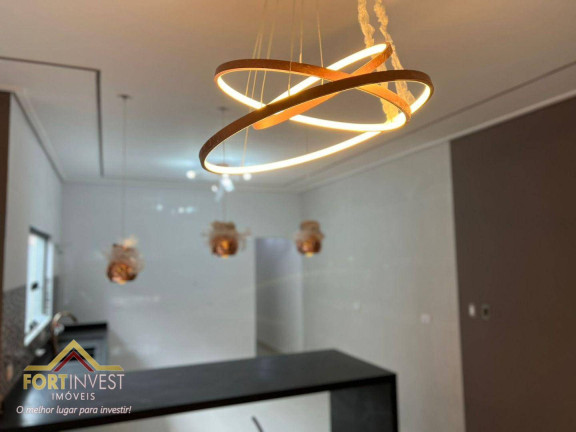 Imagem Imóvel com 3 Quartos à Venda, 115 m² em Vilamar - Praia Grande Imagem Imóvel com 3 Quartos à Venda, 115 m² em Vilamar - Praia Grande