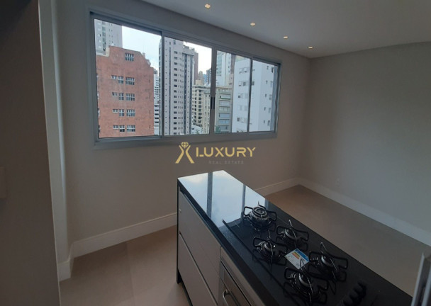 Imagem Imóvel com 2 Quartos à Venda, 68 m² em Lourdes - Belo Horizonte