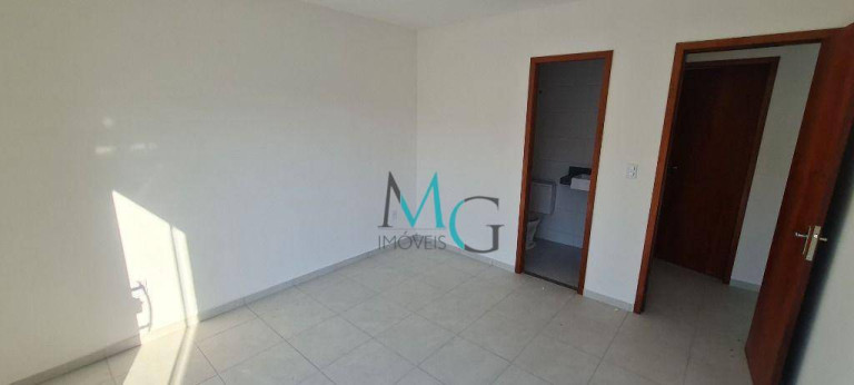 Imagem Casa com 2 Quartos à Venda, 80 m² em Campo Grande - Rio De Janeiro Imagem Casa com 2 Quartos à Venda, 80 m² em Campo Grande - Rio De Janeiro