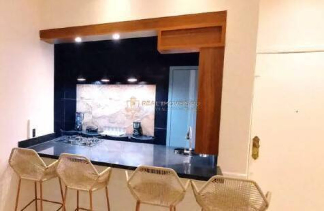 Imagem Apartamento com 4 Quartos à Venda, 103 m² em Copacabana - Rio De Janeiro Imagem Apartamento com 4 Quartos à Venda, 103 m² em Copacabana - Rio De Janeiro