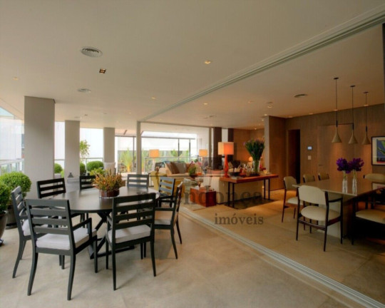 Imagem Apartamento com 4 Quartos à Venda, 332 m² em Pinheiros - São Paulo Imagem Apartamento com 4 Quartos à Venda, 332 m² em Pinheiros - São Paulo