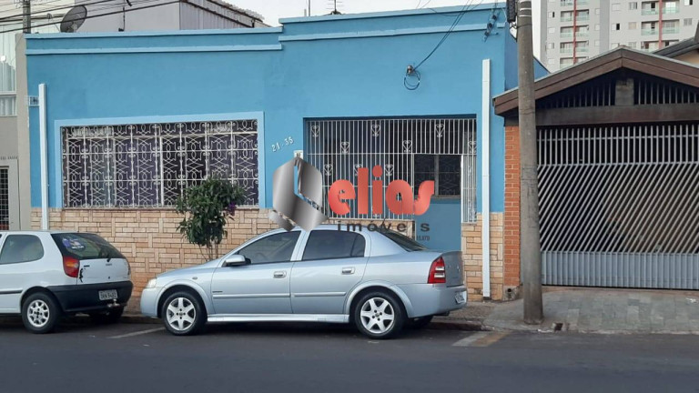 Imagem Casa com 3 Quartos à Venda, 270 m² em Vila Santa Tereza - Bauru Imagem Casa com 3 Quartos à Venda, 270 m² em Vila Santa Tereza - Bauru