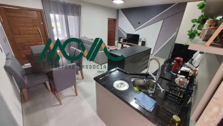 Imagem Casa com 3 Quartos à Venda, 77 m² em Cambijú - Itapoá