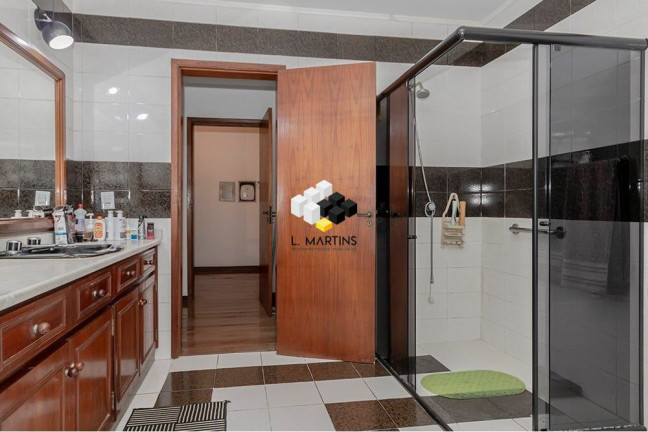 Imagem Casa com 4 Quartos à Venda, 388 m² em Jardim Itu - Porto Alegre