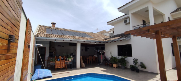 Imagem Casa com 3 Quartos à Venda, 261 m² em Jardim Ipanema - Maringa
