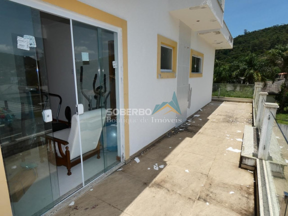 Imagem Casa com 4 Quartos à Venda, 400 m² em Vargem Grande - Teresópolis