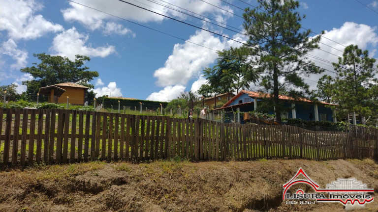 Terreno à Venda, 500 m² em Veraneio Irajá - Jacareí