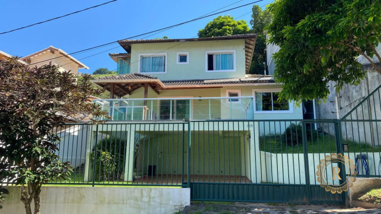 Imagem Casa com 3 Quartos à Venda, 173 m² em Fradinhos - Vitória