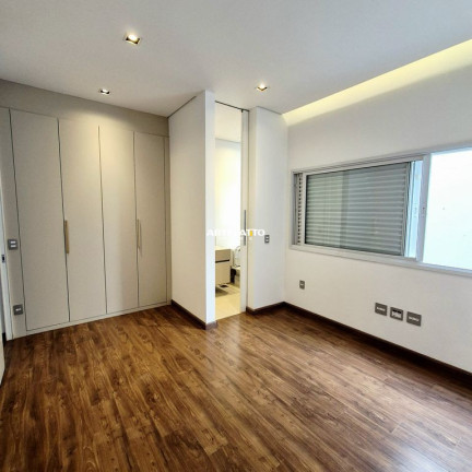 Imagem Casa com 3 Quartos à Venda, 218 m² em Jardim Piratininga Ii - Franca