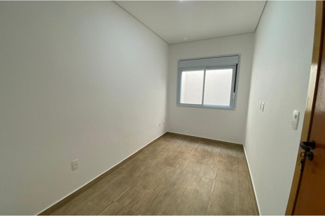 Casa com 3 Quartos à Venda, 200 m² em Vila Salete - São Paulo