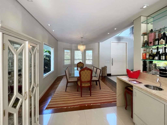 Imagem Casa com 5 Quartos à Venda, em Vila Santo Antônio - Cotia Imagem Casa com 5 Quartos à Venda, em Vila Santo Antônio - Cotia