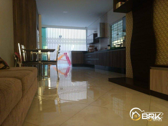 Imagem Sobrado com 3 Quartos à Venda, 202 m² em Vila Ema - São Paulo
