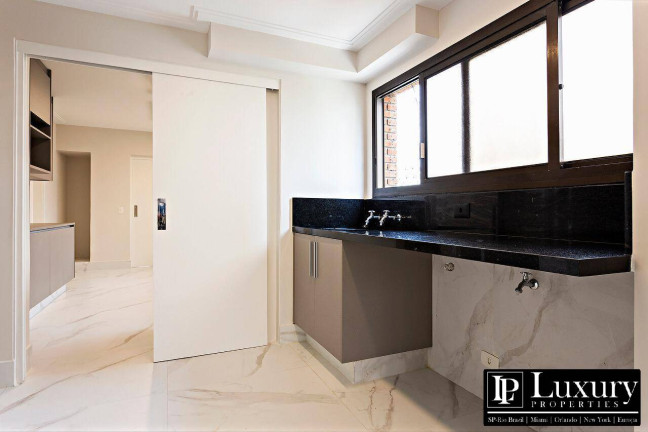 Imagem Apartamento com 3 Quartos à Venda, 210 m² em Brooklin Paulista - São Paulo Imagem Apartamento com 3 Quartos à Venda, 210 m² em Brooklin Paulista - São Paulo