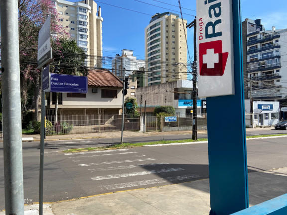 Sobrado com 2 Quartos à Venda, 100 m² em Centro - Canoas
