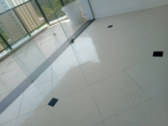 Imagem Apartamento com 4 Quartos à Venda, em Parque Enseada - Guarujá Imagem Apartamento com 4 Quartos à Venda, em Parque Enseada - Guarujá