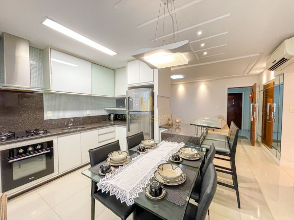 Imagem Apartamento com 2 Quartos à Venda, 87 m² em Centro - Balneário Camboriú Imagem Apartamento com 2 Quartos à Venda, 87 m² em Centro - Balneário Camboriú