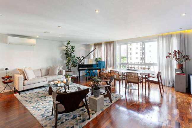 Apartamento com 3 Quartos à Venda, 126 m² em Vila Nova Conceição - São Paulo