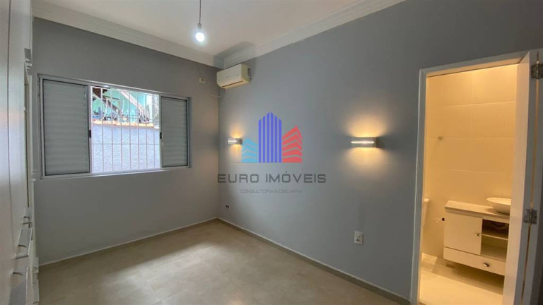 Imagem Casa com 2 Quartos à Venda, 75 m² em Vila Tupi - Praia Grande