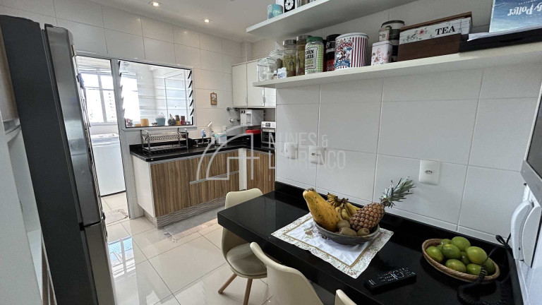 Imagem Apartamento com 3 Quartos à Venda, 117 m² em Gonzaga - Santos Imagem Apartamento com 3 Quartos à Venda, 117 m² em Gonzaga - Santos