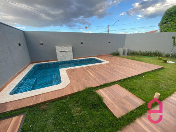 Imagem Sobrado com 3 Quartos à Venda, 240 m² em Setor Faiçalville - Goiânia