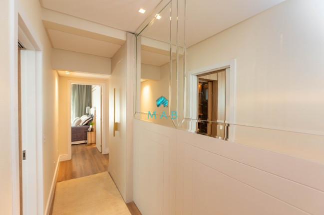 Imagem Apartamento com 5 Quartos à Venda, 330 m² em Centro - Balneário Camboriú Imagem Apartamento com 5 Quartos à Venda, 330 m² em Centro - Balneário Camboriú
