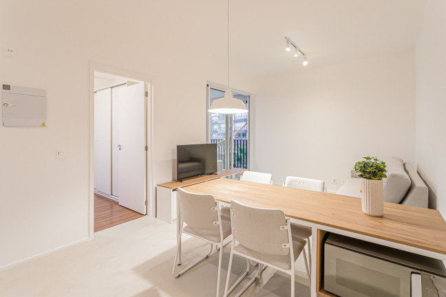 Apartamento com 1 Quarto para Alugar, 50 m² em Vila Madalena - São Paulo