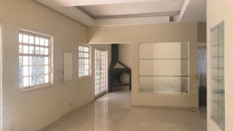 Imagem Casa com 3 Quartos à Venda, 450 m² em Vila Lisboa - Carapicuíba Imagem Casa com 3 Quartos à Venda, 450 m² em Vila Lisboa - Carapicuíba