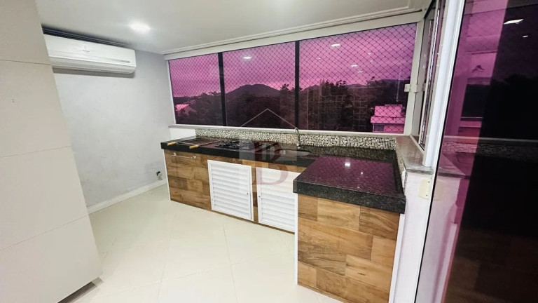 Imagem Imóvel com 3 Quartos à Venda, 155 m² em Maria Paula - São Gonçalo Imagem Imóvel com 3 Quartos à Venda, 155 m² em Maria Paula - São Gonçalo