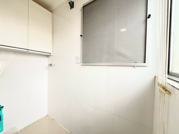 Imagem Imóvel com 2 Quartos à Venda, em Cristal - Porto Alegre Imagem Imóvel com 2 Quartos à Venda, em Cristal - Porto Alegre
