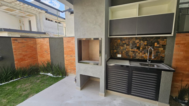 Imagem Sobrado com 3 Quartos à Venda, 174 m² em Cézar De Souza - Mogi Das Cruzes