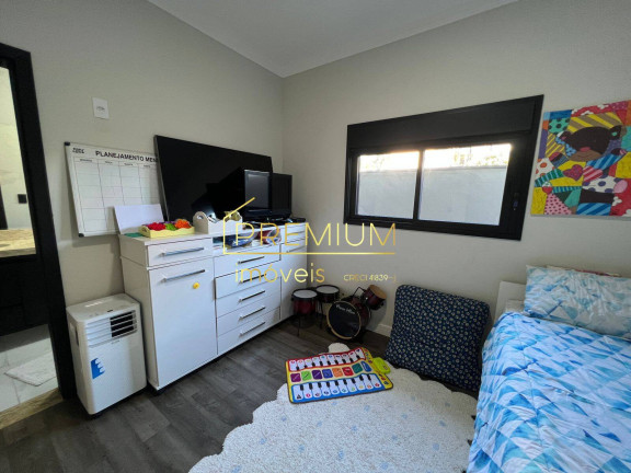 Imagem Casa com 3 Quartos à Venda, 229 m² em Medeiros - Jundiaí Imagem Casa com 3 Quartos à Venda, 229 m² em Medeiros - Jundiaí