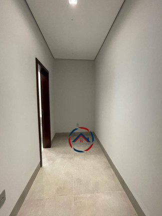Imagem Casa com 3 Quartos à Venda, 432 m² em Petrópolis - Várzea Grande