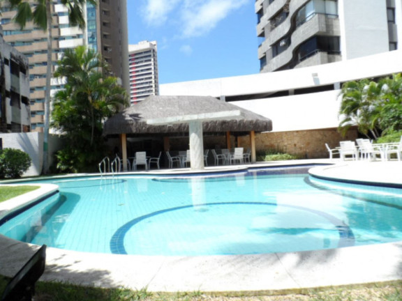 Imagem Apartamento com 4 Quartos à Venda, 220 m²