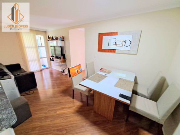 Imagem Apartamento com 3 Quartos à Venda, 64 m² em Cabral - Curitiba