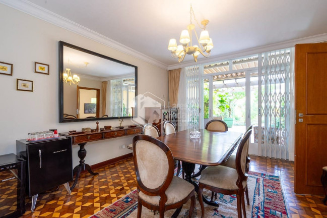 Imagem Casa com 4 Quartos à Venda, 375 m² em Moema - São Paulo Imagem Casa com 4 Quartos à Venda, 375 m² em Moema - São Paulo