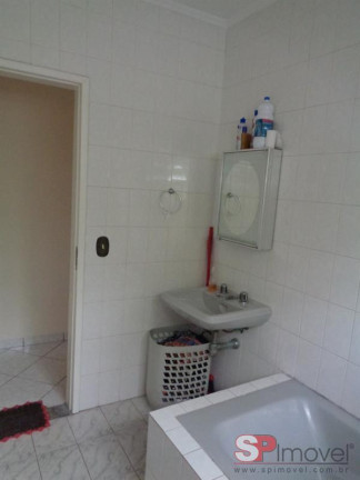 Imagem Casa com 4 Quartos à Venda, 240 m² em Vila Cláudio - Santo André