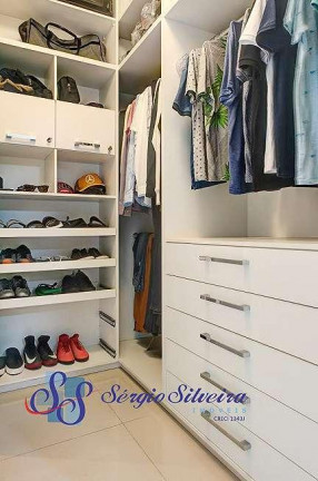 Imagem Casa com 3 Quartos à Venda, 316 m² em Centro - Eusébio Imagem Casa com 3 Quartos à Venda, 316 m² em Centro - Eusébio