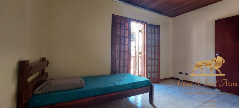 Imagem Casa com 4 Quartos à Venda, 270 m² em Jardim Márcia - Campos Do Jordão
