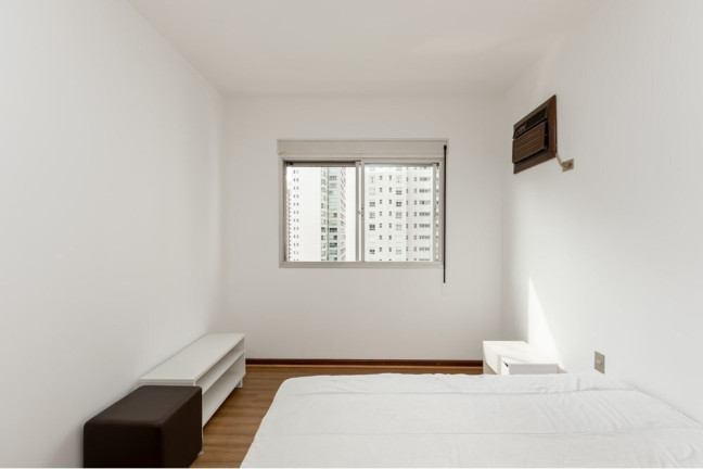 Imóvel com 4 Quartos à Venda, 244 m² em Vila Uberabinha - São Paulo