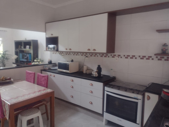 Imagem Imóvel com 3 Quartos à Venda, 2.000 m² em Santana - Cotia